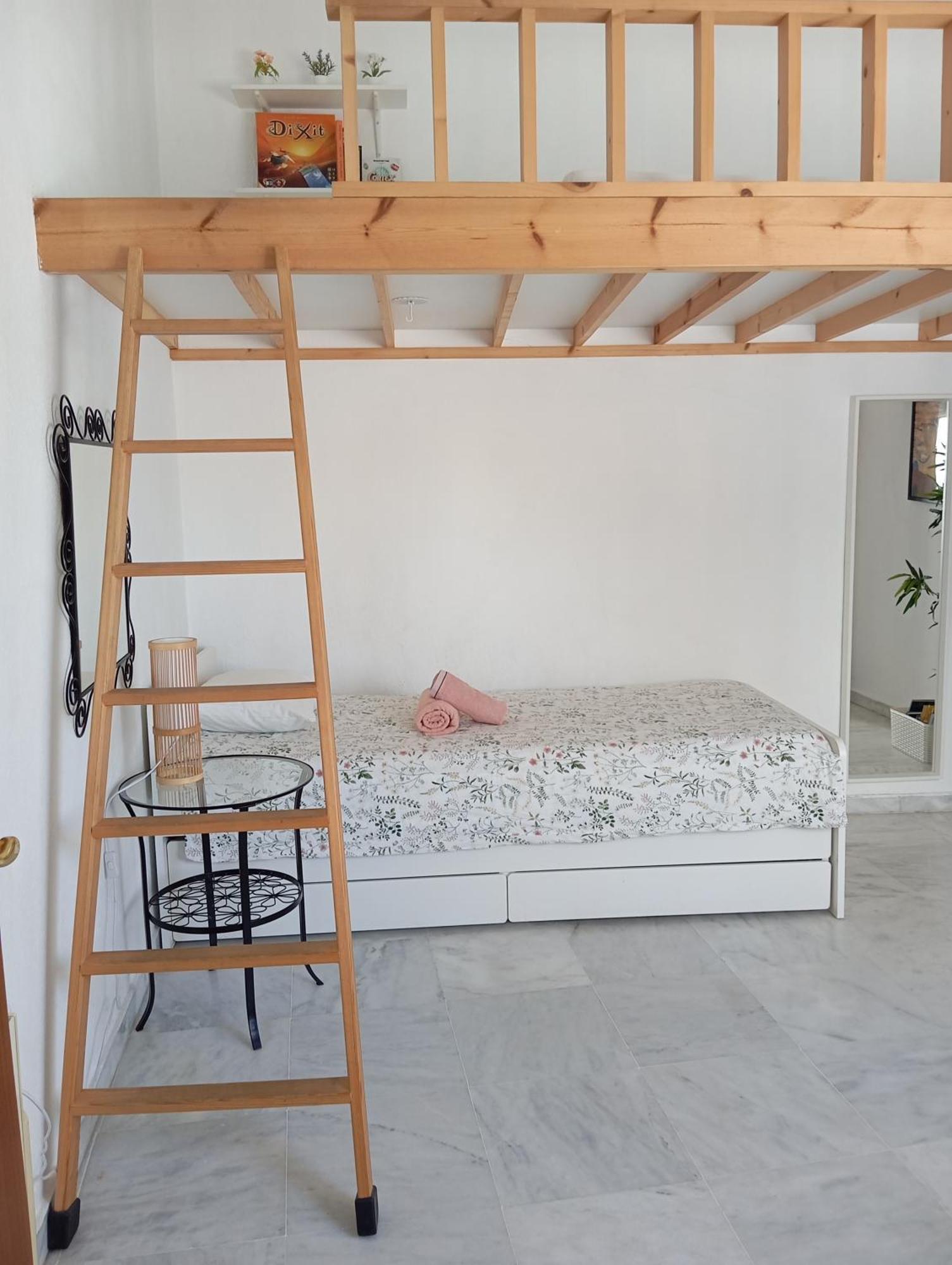 Апартаменти Apartamento Luminoso Casco Antiguo San Luis Севілья Екстер'єр фото